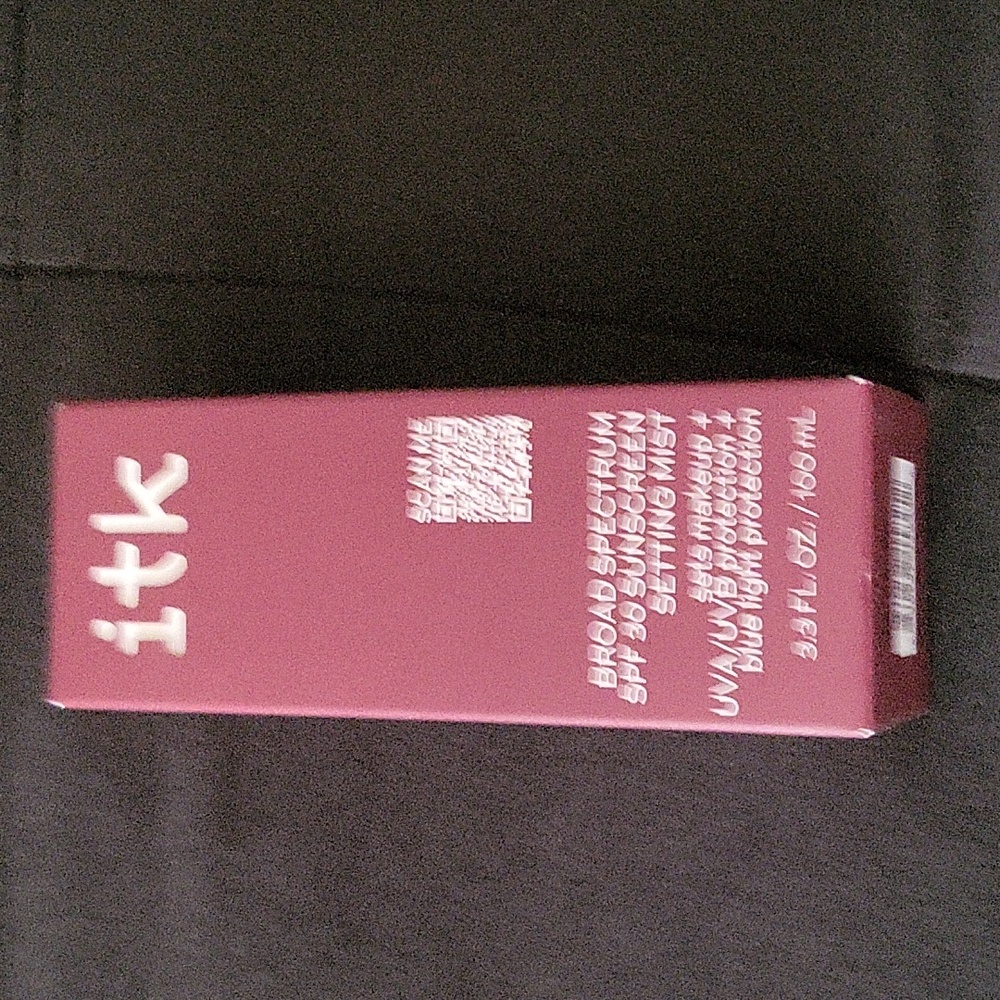 NEW IN BOX..Itk...broad spectrum spf 30 sunscreen setting mist